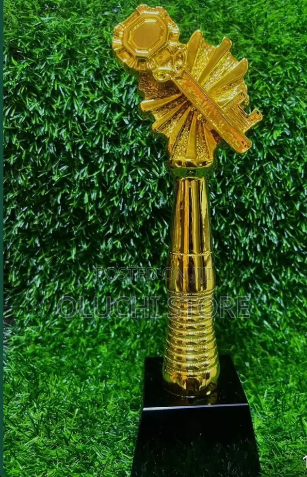 Golden Plaquez912