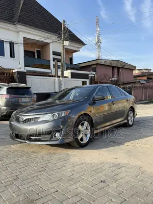 Toyota Camry 2013 Gray