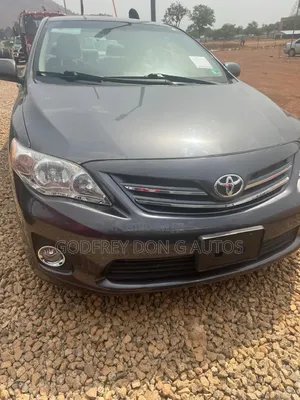 Toyota Corolla 2012 Black