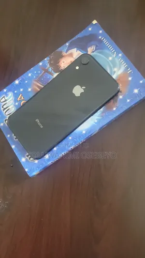 Apple iPhone XR 64 GB Black