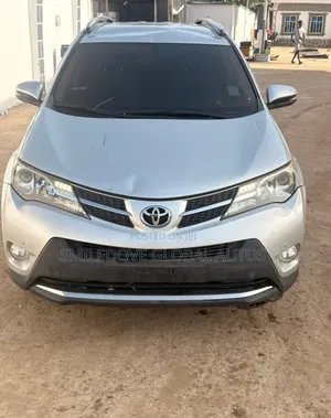 Toyota RAV4 2015 Silver