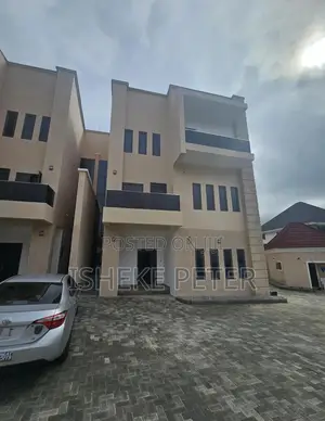4bdrm Townhouse / Terrace in Guzape District for rent