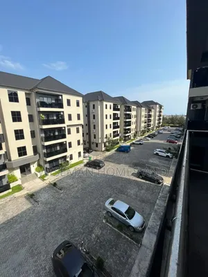 2bdrm Apartment in Megamound Estate for rent