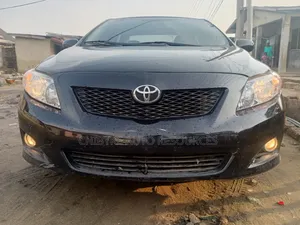 Toyota Corolla LE 4dr Sedan (1.8L 4cyl 4A) 2010 Black