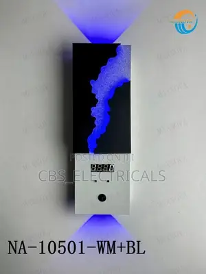 Moon-Design Digital Wall Clock Lamp
