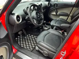 Mini Cooper 2014 Red