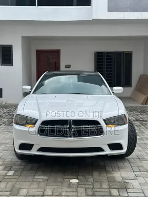 Dodge Charger 2013 White