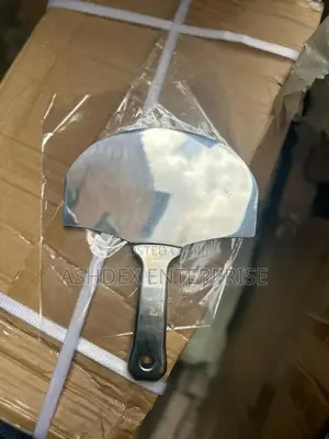 Round Stainless Scraper