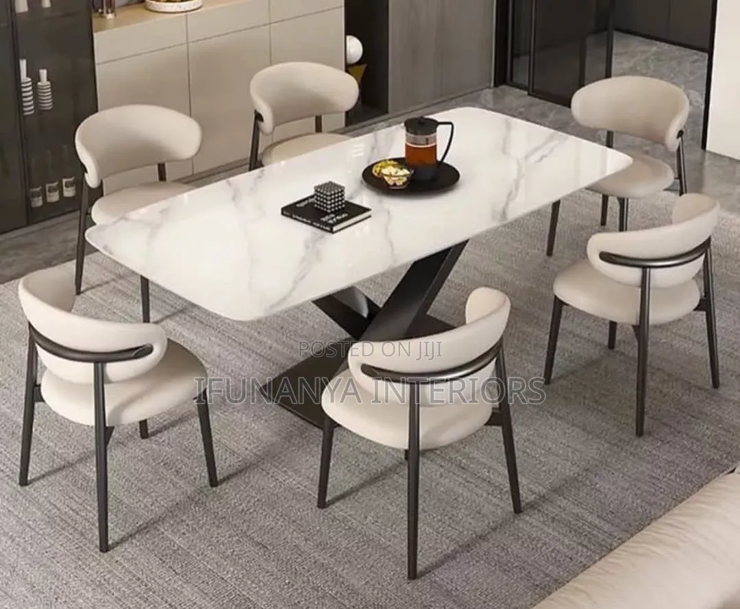 Lluxury and Quality Dining Set by 6