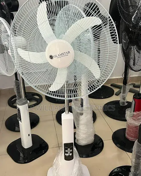 Glamstar 18" Rechargeable Fan