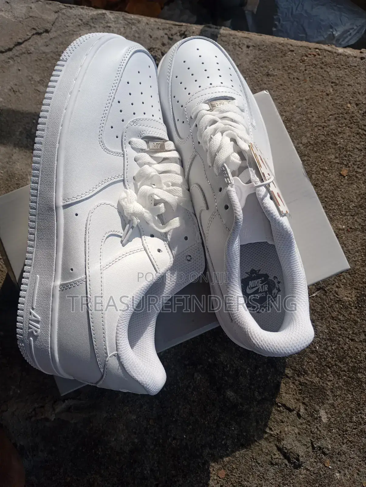 Nike Air Force 1 Sneakers