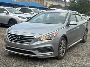 Hyundai Sonata Sport 4dr Sedan (2.4L 4cyl 6A) 2015 Blue