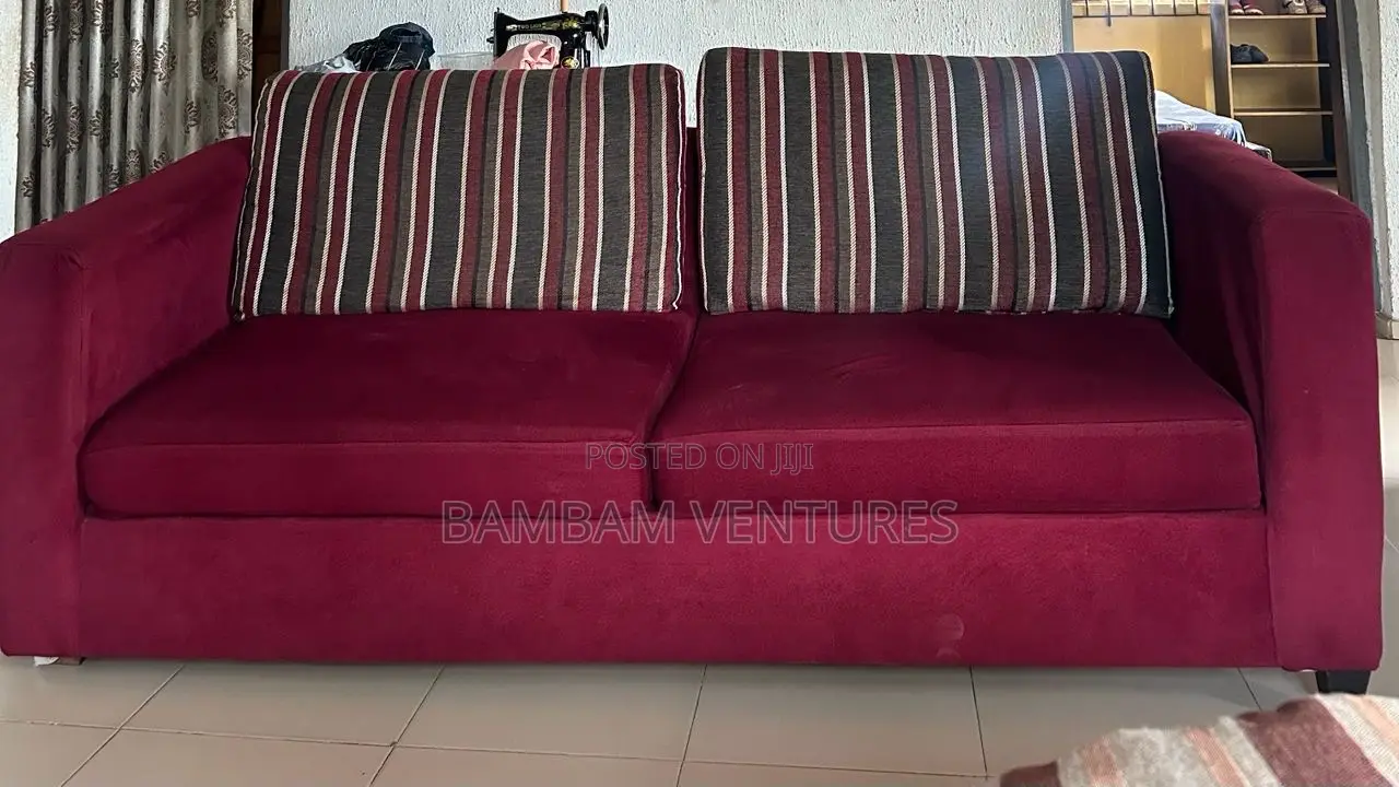 7 Seater Chair