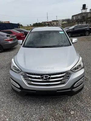 Hyundai Santa Fe 2015 Silver