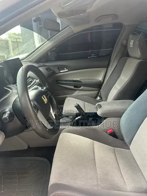 Honda Accord 2010 Silver