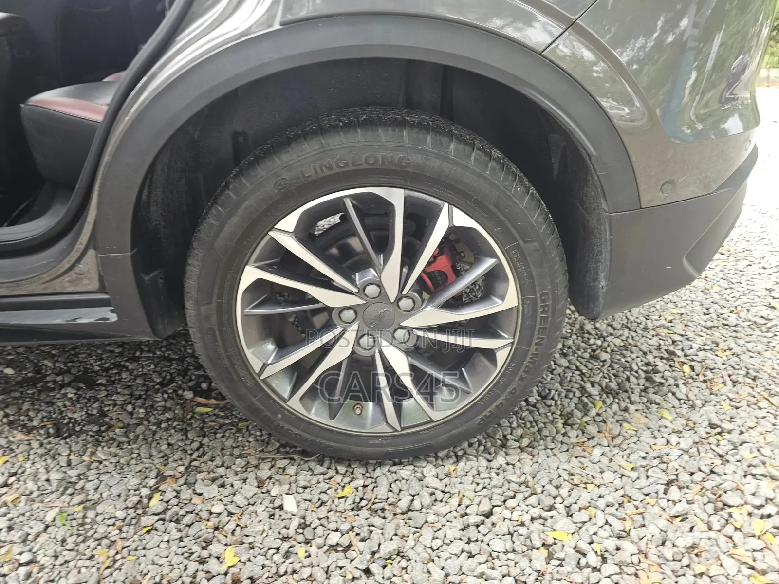 Geely Coolray 2022 Gray