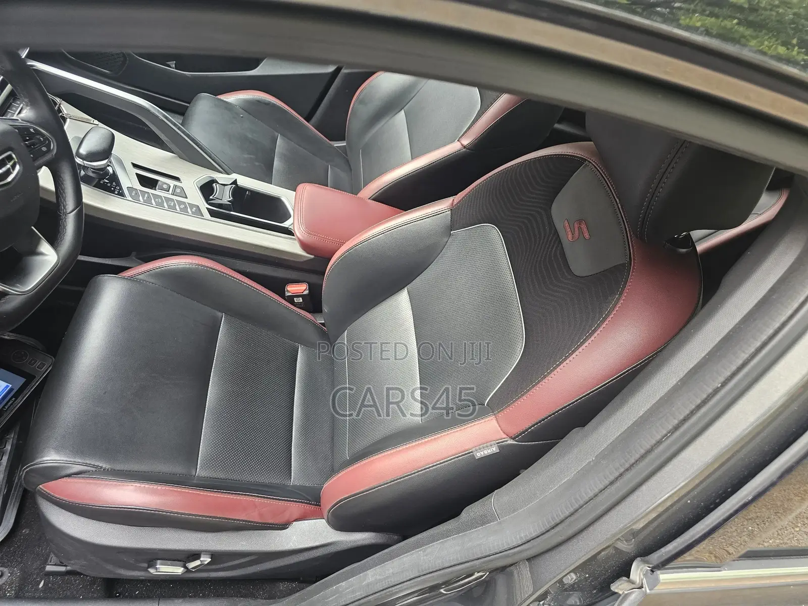 Geely Coolray 2022 Gray