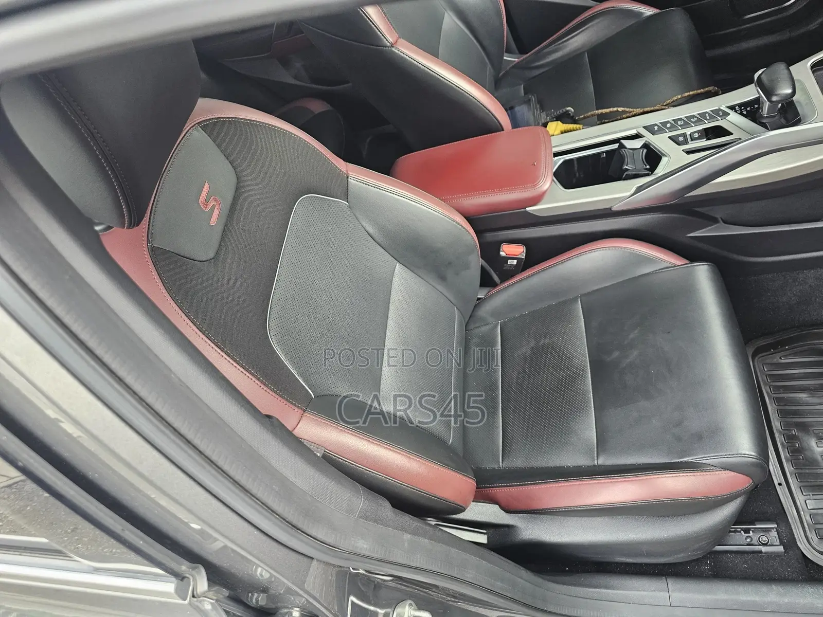 Geely Coolray 2022 Gray