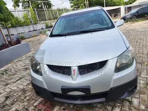 Pontiac Vibe Automatic 2004 Silver