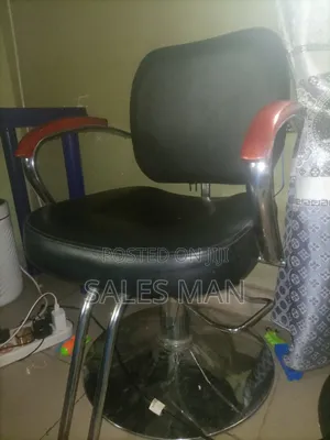 Barbing Chair