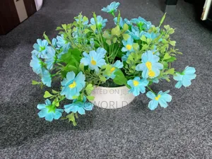 Artificial Blue Daisy Flower Pot - Table Decor