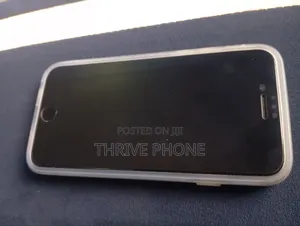 Apple iPhone 7 32 GB Black