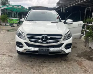 Mercedes-Benz GLE-Class 2017 White