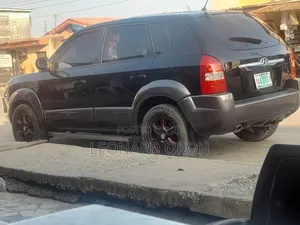 Hyundai Tucson 2005 Black