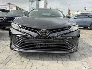 Toyota Camry 2018 Black