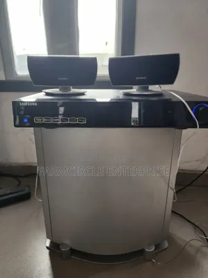 Samsung Sub Woofer and 2 Speakes
