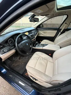 BMW 528i 2013 Blue
