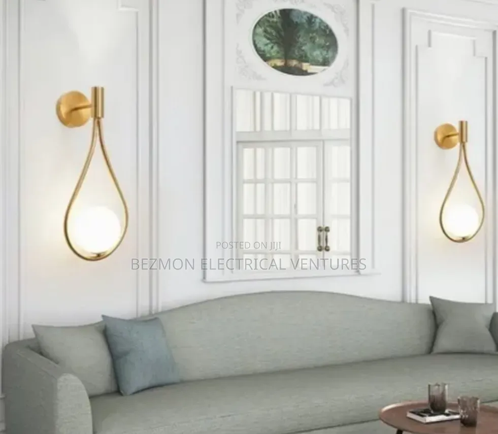 Sitting Room Wall Bracket Available for Sale