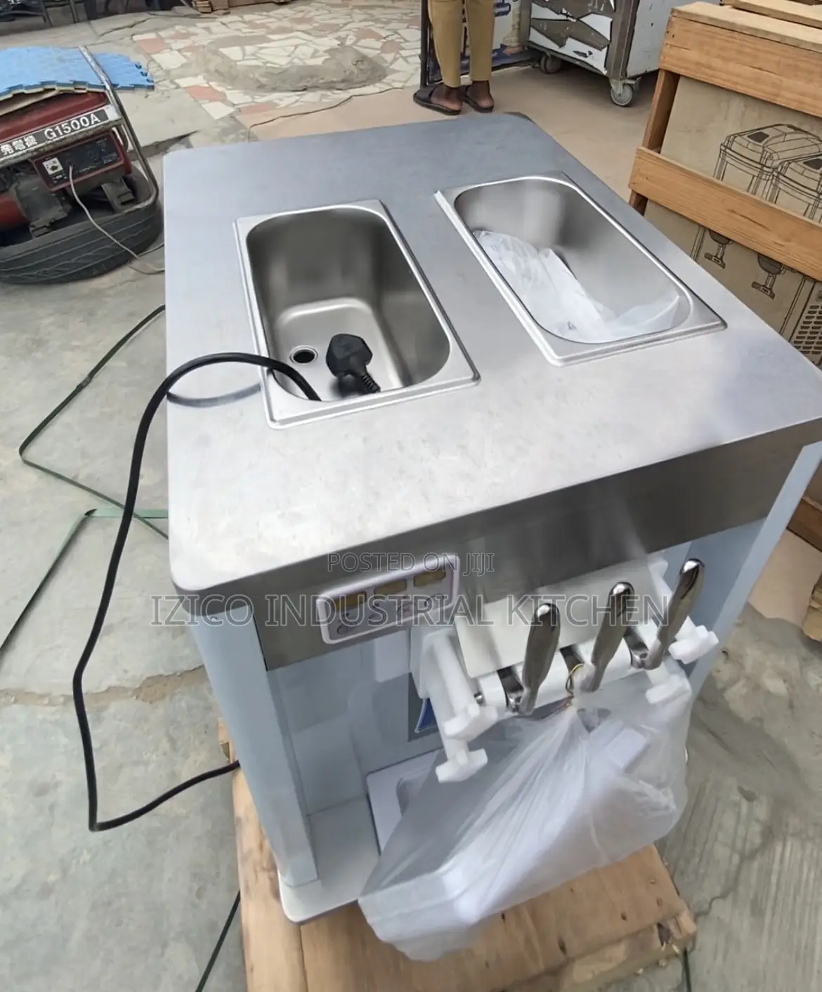 Ice Cream Machine
