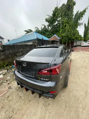 Lexus IS 350 AWD 2018 Black