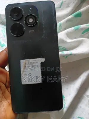 Tecno Pop 8 64 GB Black