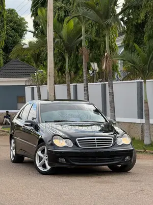 Mercedes-Benz C200 2003 Black
