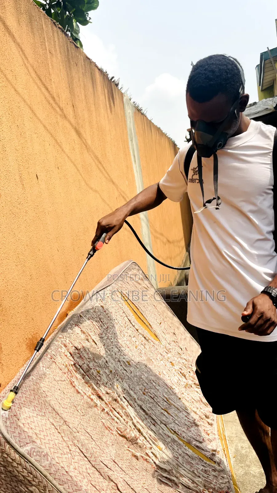 House Cleaning Services / Fumigation Services |