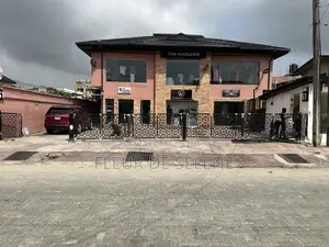 Office /Shop Space || 6/8 Million || Lekki Phase 1, Lagos