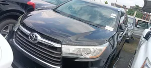 Toyota Highlander XLE V6 4x2 (3.5L 6cyl 6A) 2016 Black