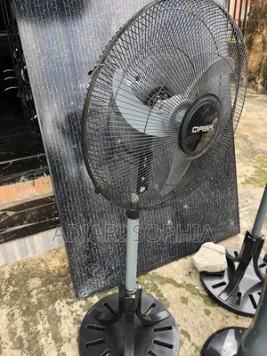 18" Standing Fan