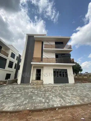 6bdrm Duplex in Guzape District for sale