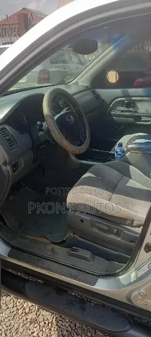 Honda Pilot 2005 Silver