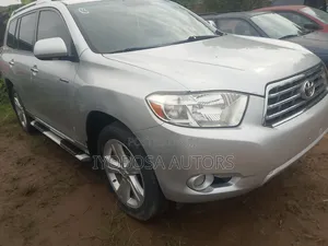 Toyota Highlander 2010 Silver