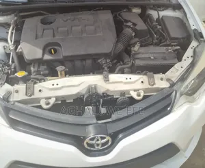 Toyota Corolla 2016 White