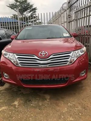Toyota Venza LE 2009 Red