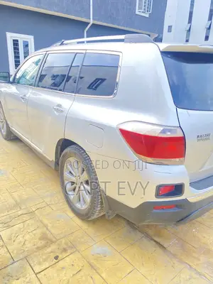 Toyota Highlander 2008 Silver