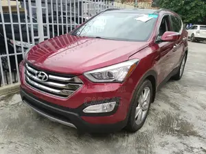 Hyundai Santa Fe 2014 Red