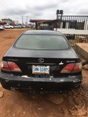 Lexus ES 330 Sedan 2004 Black