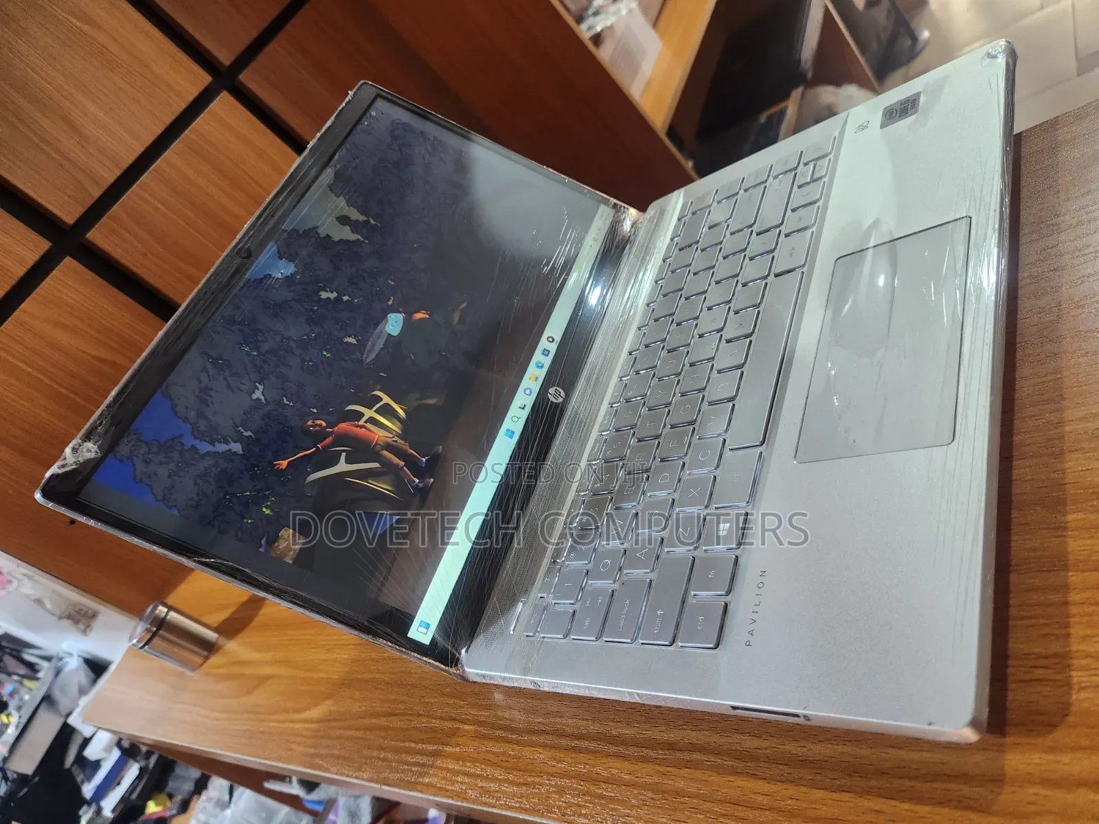 Laptop HP Pavilion 14 8GB Intel Core i5 HDD+SSD 512GB