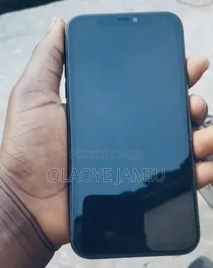 Apple iPhone 11 64 GB Black